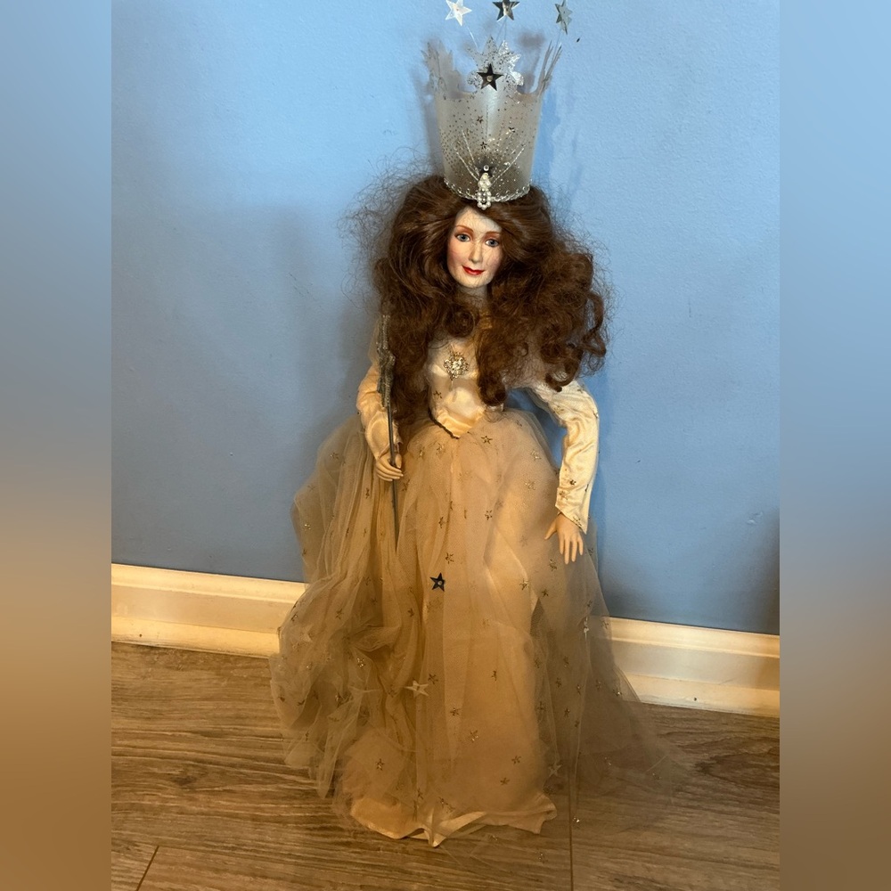 1986 Franklin Heirloom GLINDA the Good WITCH Porcelain Doll WIZARD OF OZ